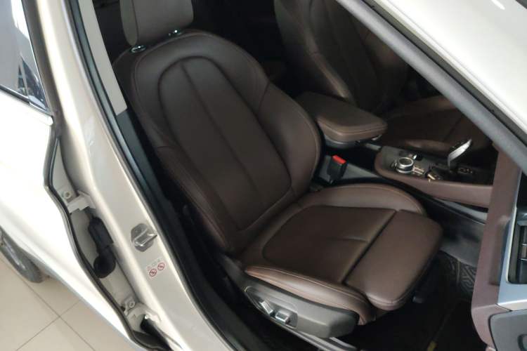 Used BMW X1 2022 sDrive25Li Leading Model