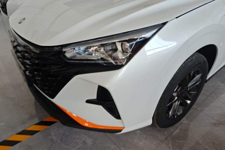 Used Dongfeng Aeolus Yixuan 2025 1.5L Glory Edition
