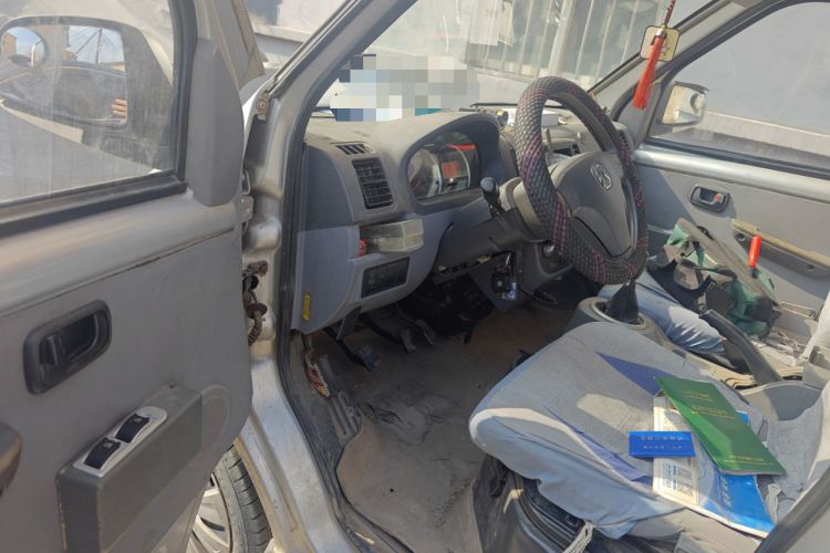 Used BAIC Weiwang 306 2011 1.3L Comfort version 7 seats
