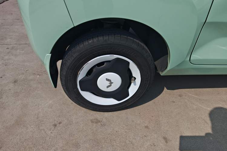 Used Wuling Hongguang MINIEV 2022 Macaron Premium Model – Lithium Iron Phosphate Exterior 5