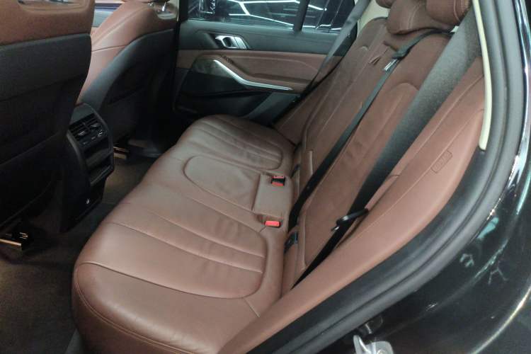 Used BMW X5 2019 xDrive40i M Sport Package