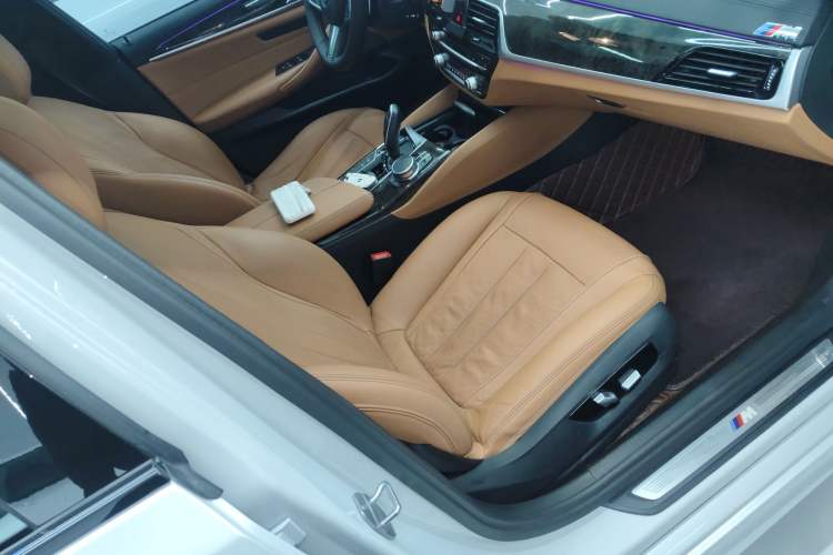 Used BMW 5 Series 2018 530Li Luxury Edition M Sport Package