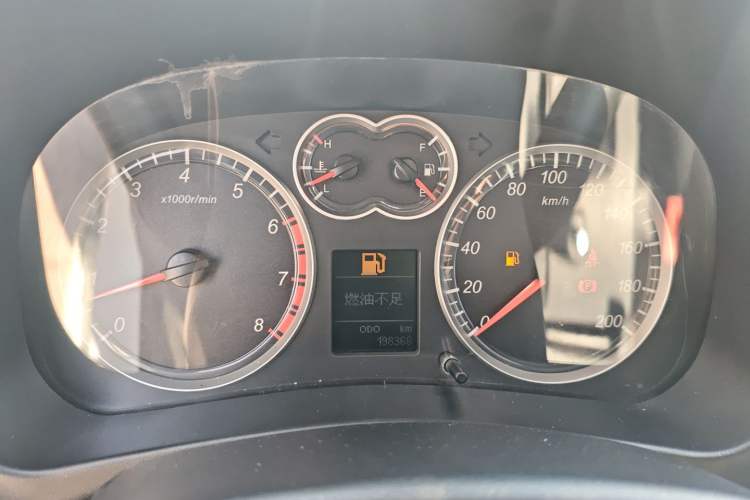 Used Haval H5 Classic 2015 2.0T Manual Two-Wheel Drive Advanced Version