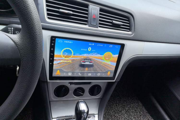 Used Volkswagen Gran Lavida 2013 1.6L Automatic Comfort Model Audio And AC Panel