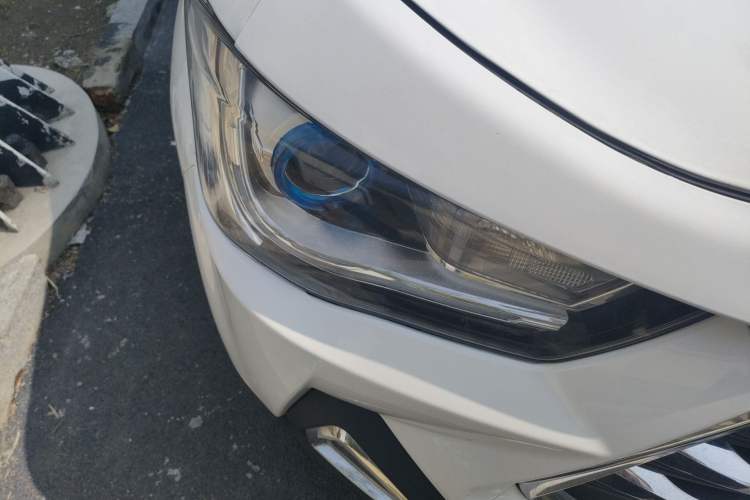 Used JAC Group Refine S2mini 2017 1.3L Sport Edition Right Front Headlight