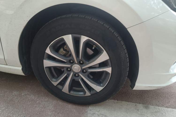 Used CHANGAN Eado 2020 PLUS Blue Whale NE 1.4T GDI DCT Prestige Model Right Front Wheel Hub
