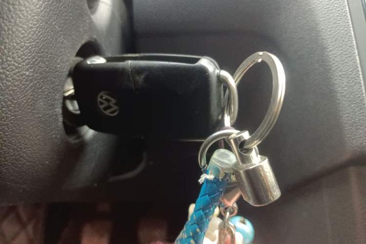 Used Volkswagen Jetta 2017 1.5L Manual Fashion Edition