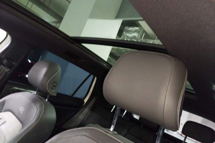 Used Volkswagen Tayron 2022 380TSI Four-Wheel Drive R-Line Connected Version
