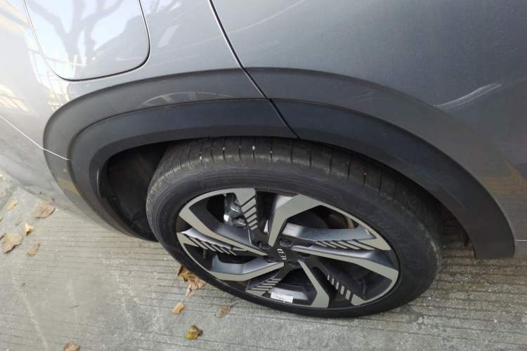 Used Geely Auto Monjaro L 2024 2.0TD High-Power Automatic Two-Wheel Drive Skyline Edition
