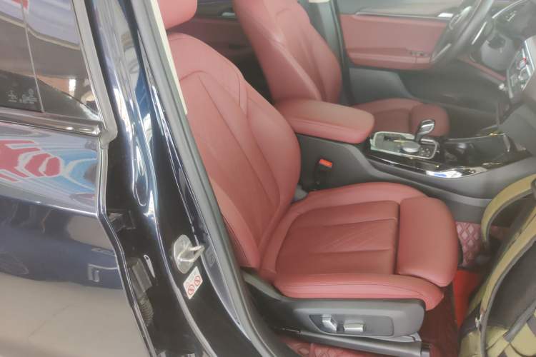 Used BMW X3 2022 Second Facelift xDrive30i Leading Edition M Night Sky Package