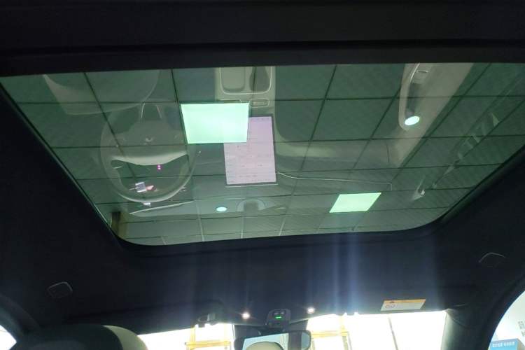 Used Nio ES6 2023 75 kWh
