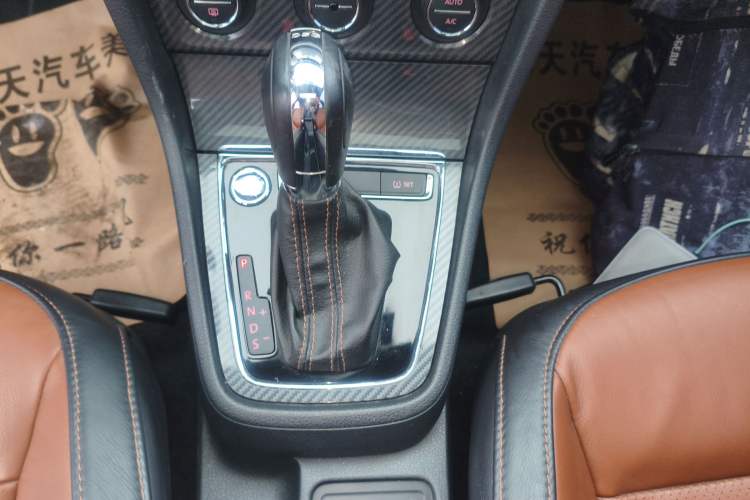 Used Volkswagen Lavida 2014 1.4TSI DSG Sport Edition
