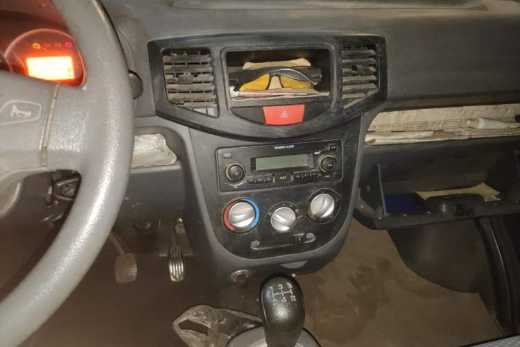 Used BAIC Weiwang 306 2013 1.2L Value Edition Basic 7-Seater A12 China IV Standard
