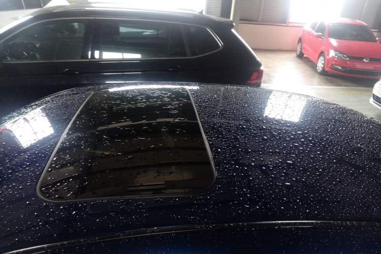 Used Infiniti Q50L 2018 2.0T Enjoyment Version China VI Standard
