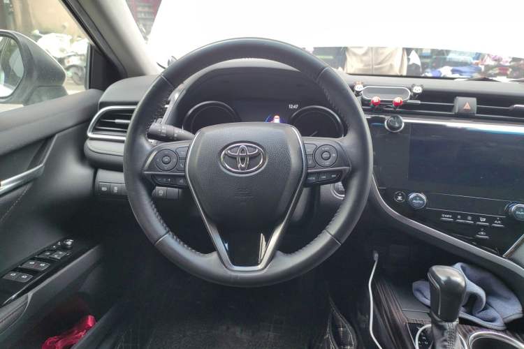 Used Toyota Camry 2019 2.0G Luxury Edition China V Standard Steering Wheel