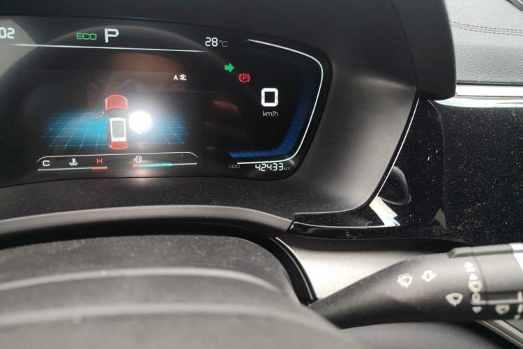 Used BYD Song PLUS 2020 1.5T Automatic Prestige Version Odometer Close Up