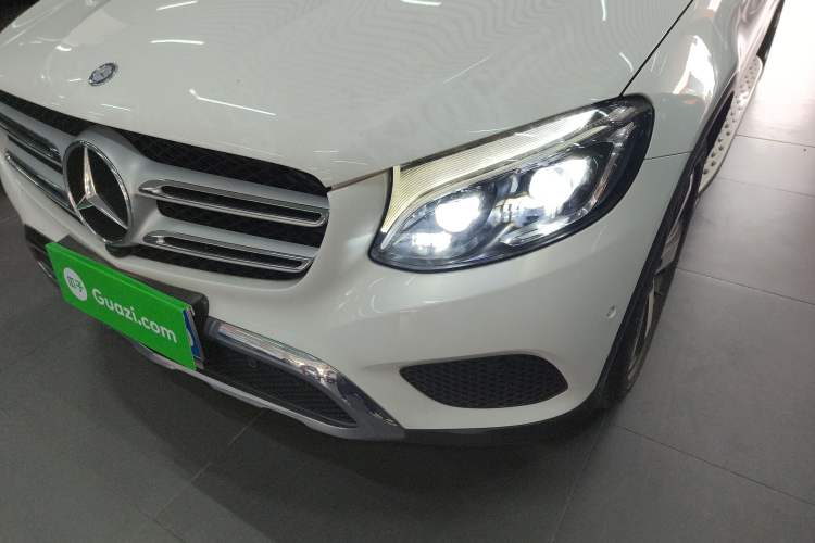 Used Mercedes-Benz GLC 2016 GLC 300 4MATIC Dynamic Model Left Front Headlight