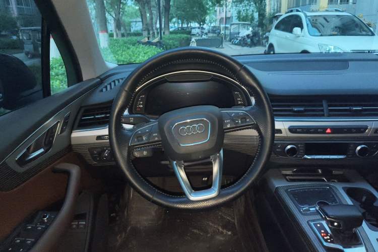 Used Audi Q7 New Energy 2019 55 e-tron