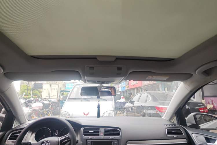 Used Volkswagen Golf 2016 230TSI Automatic Comfort Version