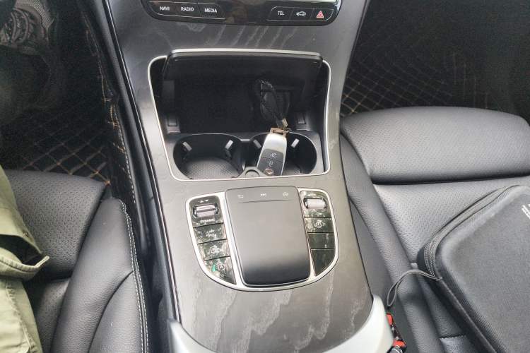 Used Mercedes-Benz C-Class 2021 C 200 L Fashion Edition Sport Version Gear Lever