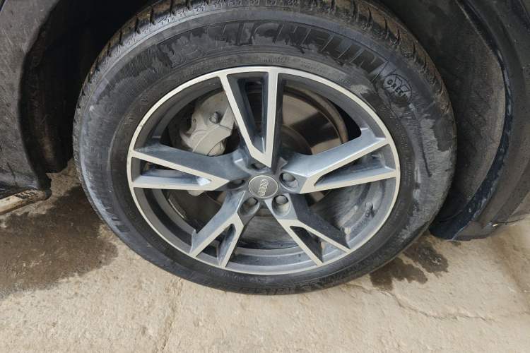 Used Audi Q5L 2020 40 TFSI Prestige Fashion Edition Right Front Wheel Hub