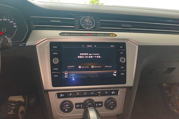 Used Volkswagen Variant 2018 380TSI Two-Wheel Drive Comfort Edition
