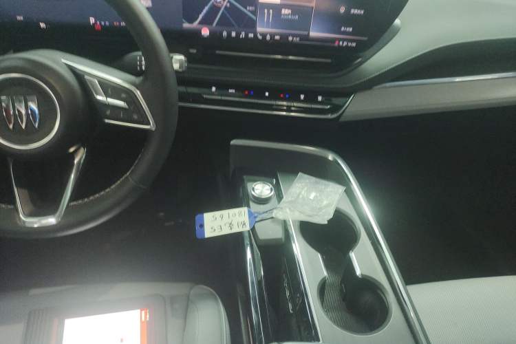 Used Buick E5 2023 Zhixiang Standard Range Edition Gear Lever