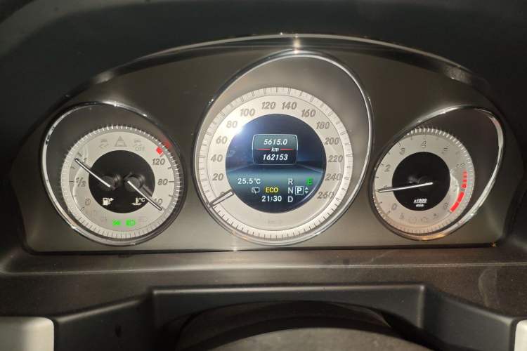 Used Mercedes-Benz GLK-Class 2015 GLK 260 4MATIC Dynamic Edition Ultimate Version