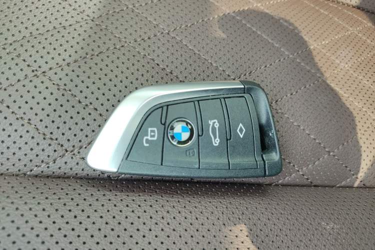 Used BMW i3 2024 eDrive 35 L
