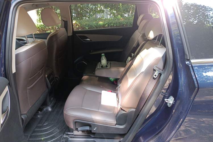 Used BYD Song MAX New Energy 2022 DM-i 105KM Flagship Model