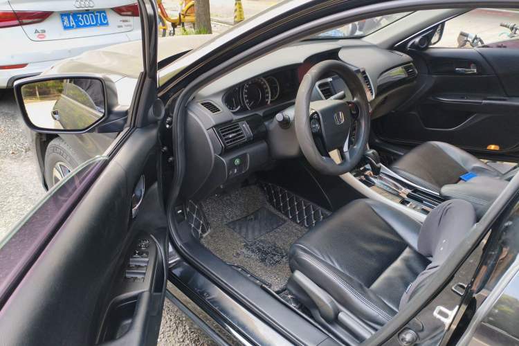 Used Honda Accord 2016 2.0L Comfort Edition
