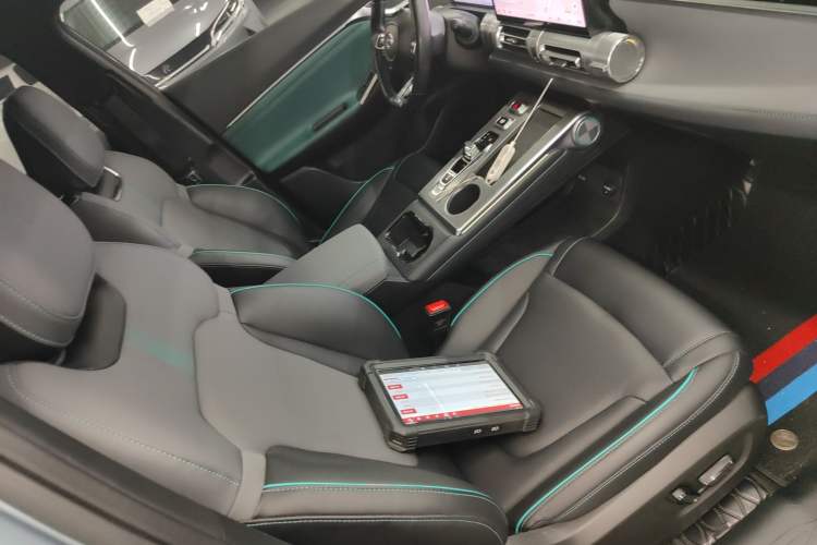 Used GAC Trumpchi EMKOO 2022 1.5T Supernova Max Edition Right Front Seat