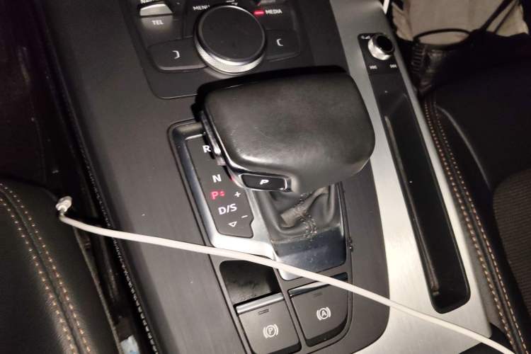 Used Audi Q5L 2020 Revised 40 TFSI Prestige Edition