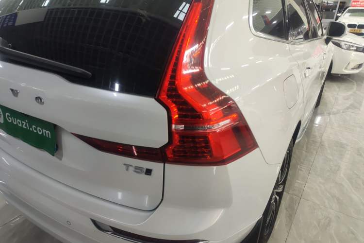 Used Volvo XC60 2021 T5 4x4 Smart Luxury Edition
