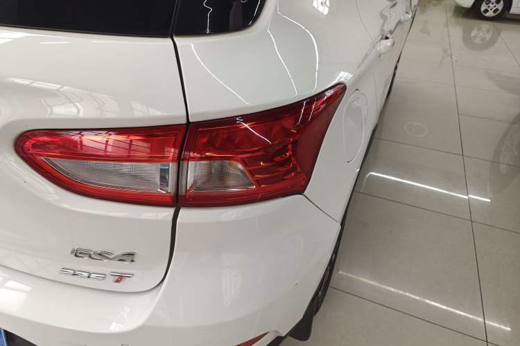 Used GAC Trumpchi GS4 2017 235T Automatic Two-Wheel Drive Luxury Smart Connectivity Version
