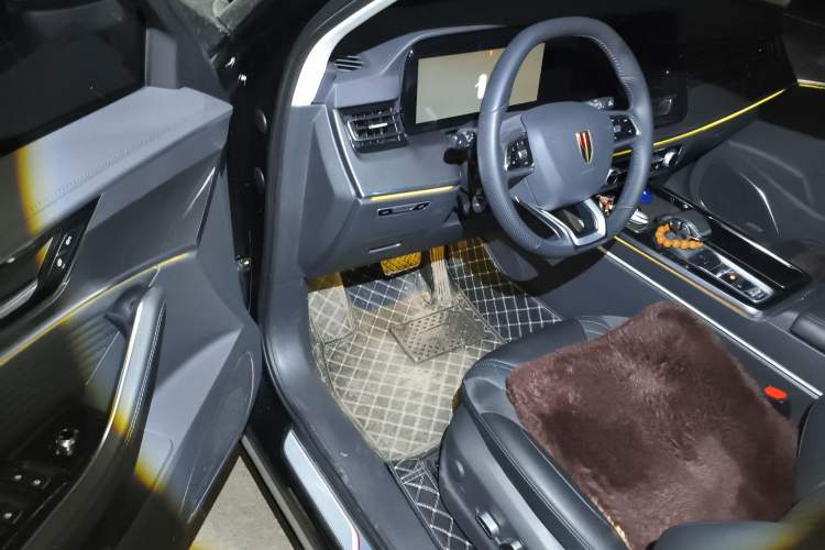 Used Hongqi HS5 2023 2.0T Qixiang Pro Edition