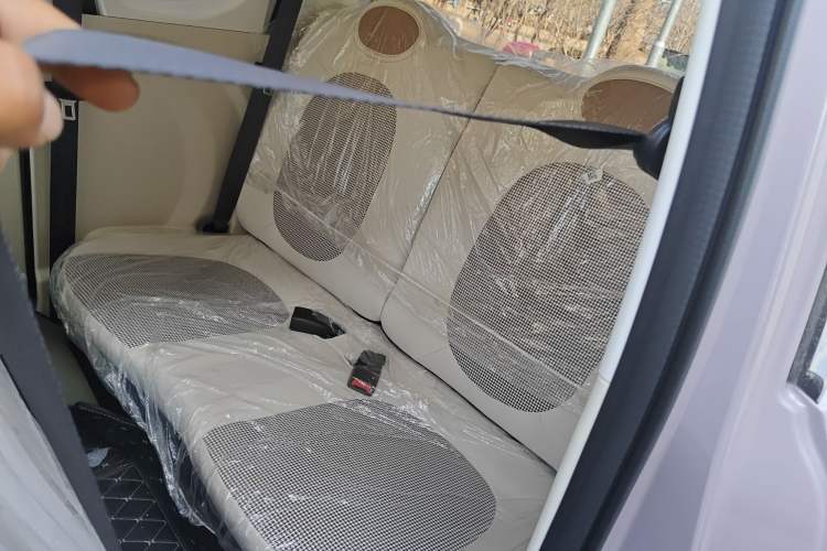 Used Bestune Pony 2026 222km Colorful Horse
