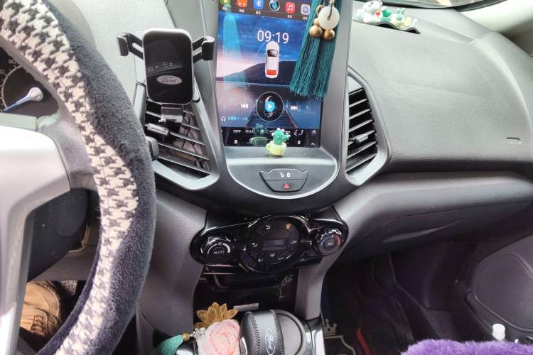 Used Ford EcoSport 2013 1.5L Automatic Prestige Model
