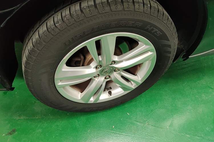 Used Acura RDX 2013 3.5L Four-Wheel Drive Luxury Edition