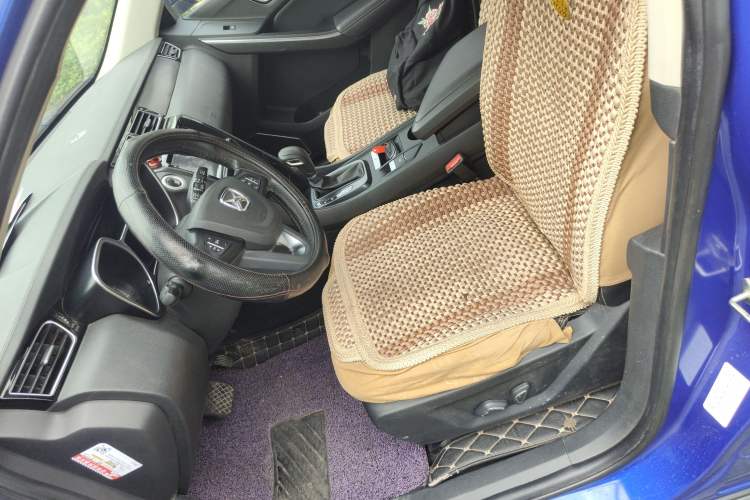 Used JMC Yusheng S330 2016 1.5L GTDi Automatic Two-Wheel Drive Flagship Edition Left Front Seat