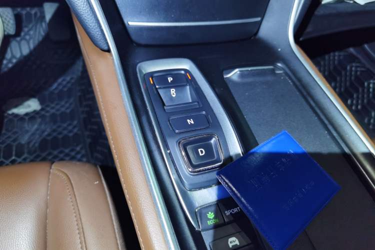 Used Honda Inspire 2022 Lingpai Hybrid 2.0L Pure Elegant Edition
