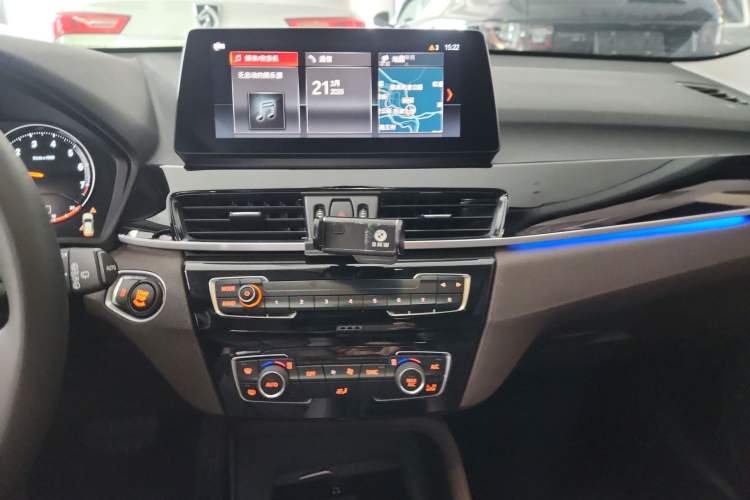 Used BMW X1 2020 sDrive25Li Leading Model
