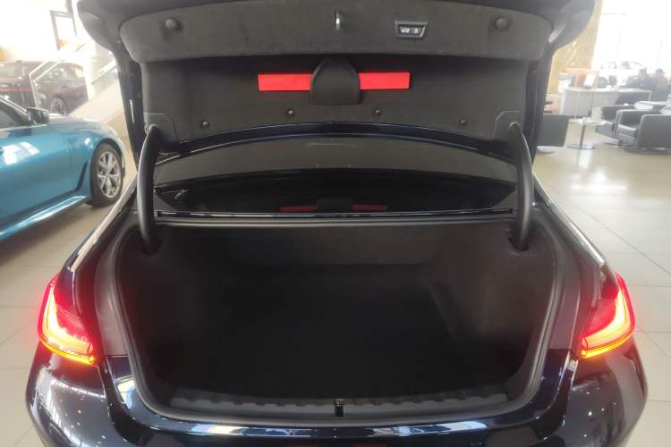 Used BMW 3 Series 2023 325Li M Sport Night Edition Package
