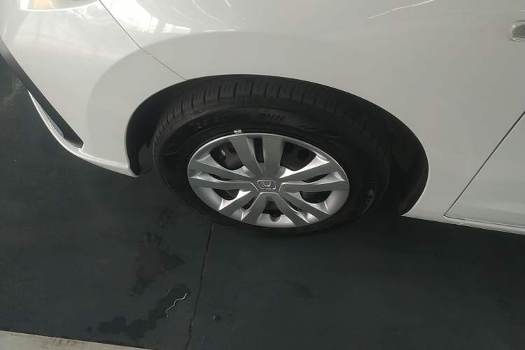 Used Honda Fit 2023 1.5L CVT Trend Edition Left Front Wheel Hub