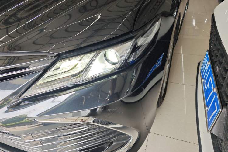 Used Toyota Camry 2023 2.0G Luxury Edition
