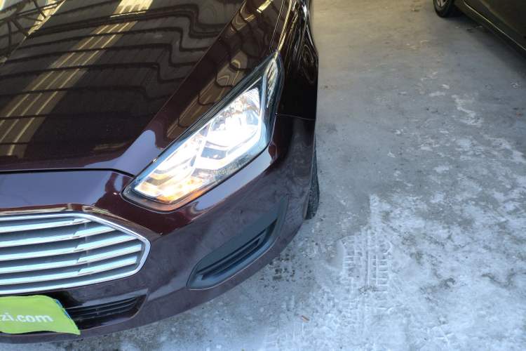 Used Ford Escort 2019 Revised 1.5L Automatic ZhiXiang Version China VI Standard
