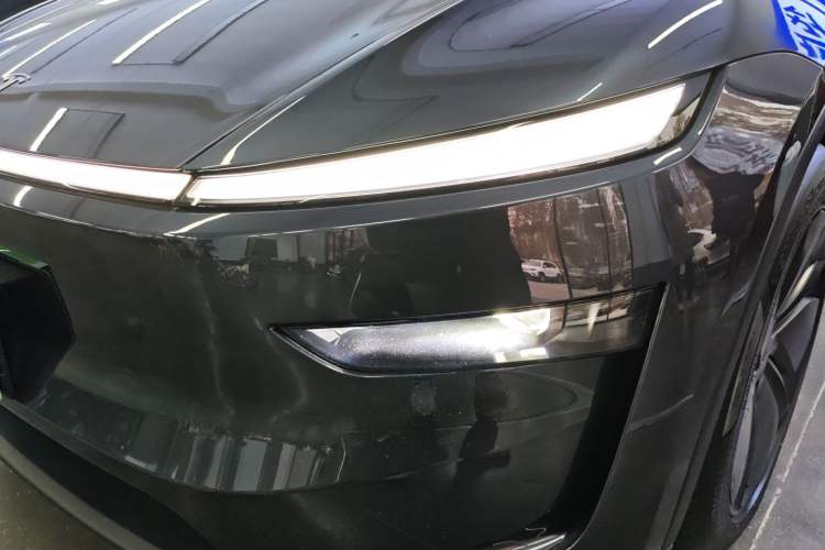 Used Tesla Model Y 2025 Long-Range All-Wheel Drive First Edition
