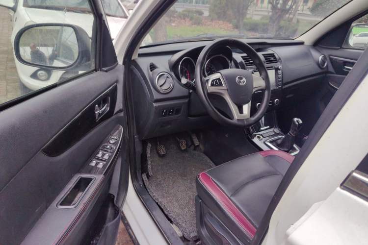 Used HYOSOW S3 2014 1.5L Luxury Version China IV Emission Standard
