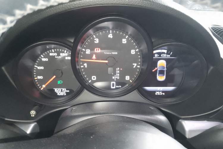 Used Porsche 718 2016 Boxster 2.0T Instrument Cluster