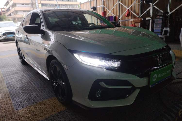 Used Honda Civic 2021 HATCHBACK 220TURBO CVT Trendy Cool Edition
